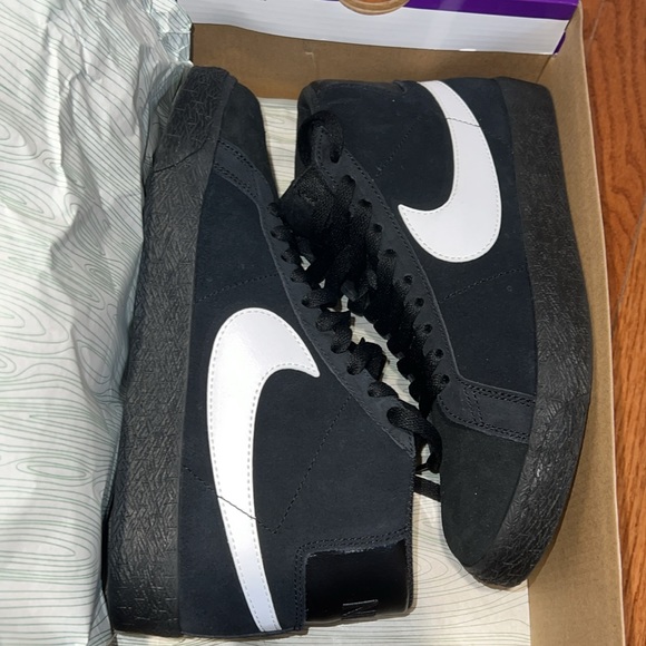 Nike SB ZOOM Blazer MID - Picture 8 of 9
